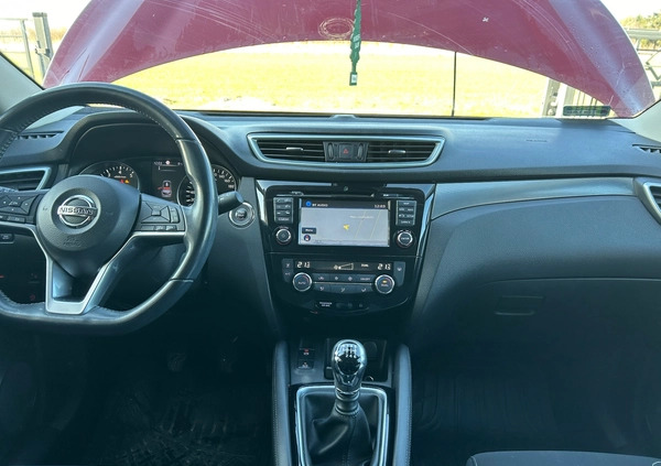 Nissan Qashqai cena 69999 przebieg: 103500, rok produkcji 2018 z Milicz małe 301